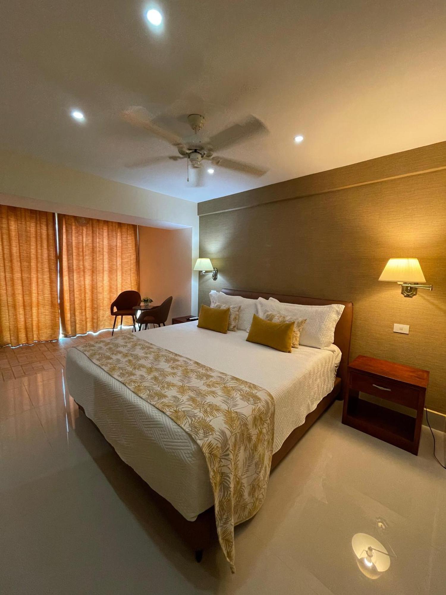 Nilka Hotel Boutique Samana Kültér fotó